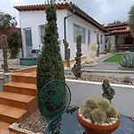 Villa Orion Guest Casais