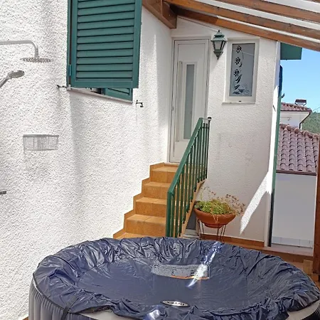 Orion Guest Casais Villa