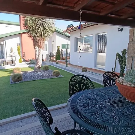 Orion Guest Casais *