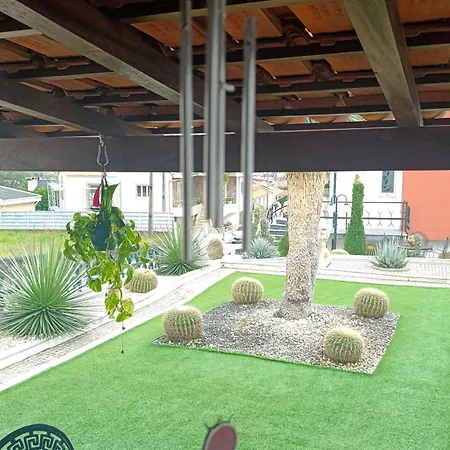 Orion Guest Casais * Lousada