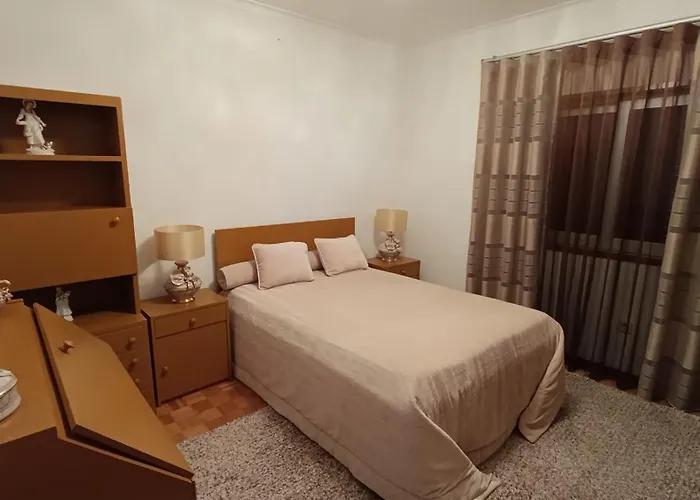 Orion Guest Casais *