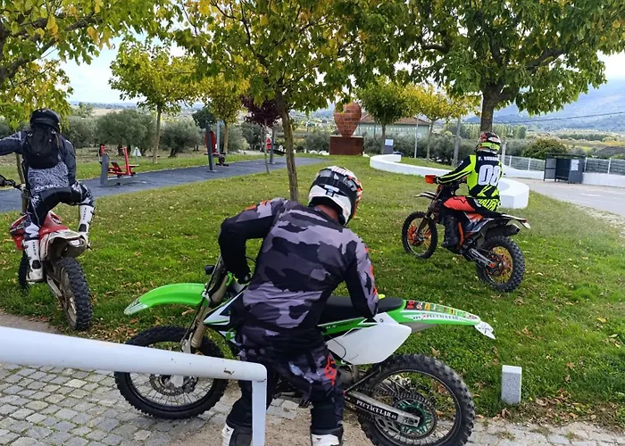 Orion Guest Casais Villa